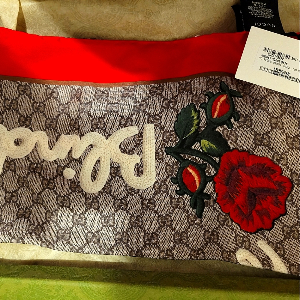 Gucci - Picture 3 of 3